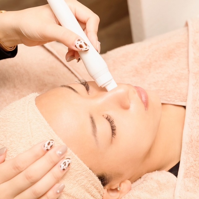 ハイドロフェイシャル　毛穴洗浄 Amazon.co.jp: ZENIX ハイドロワン ハイドラフェイシャル 毛穴