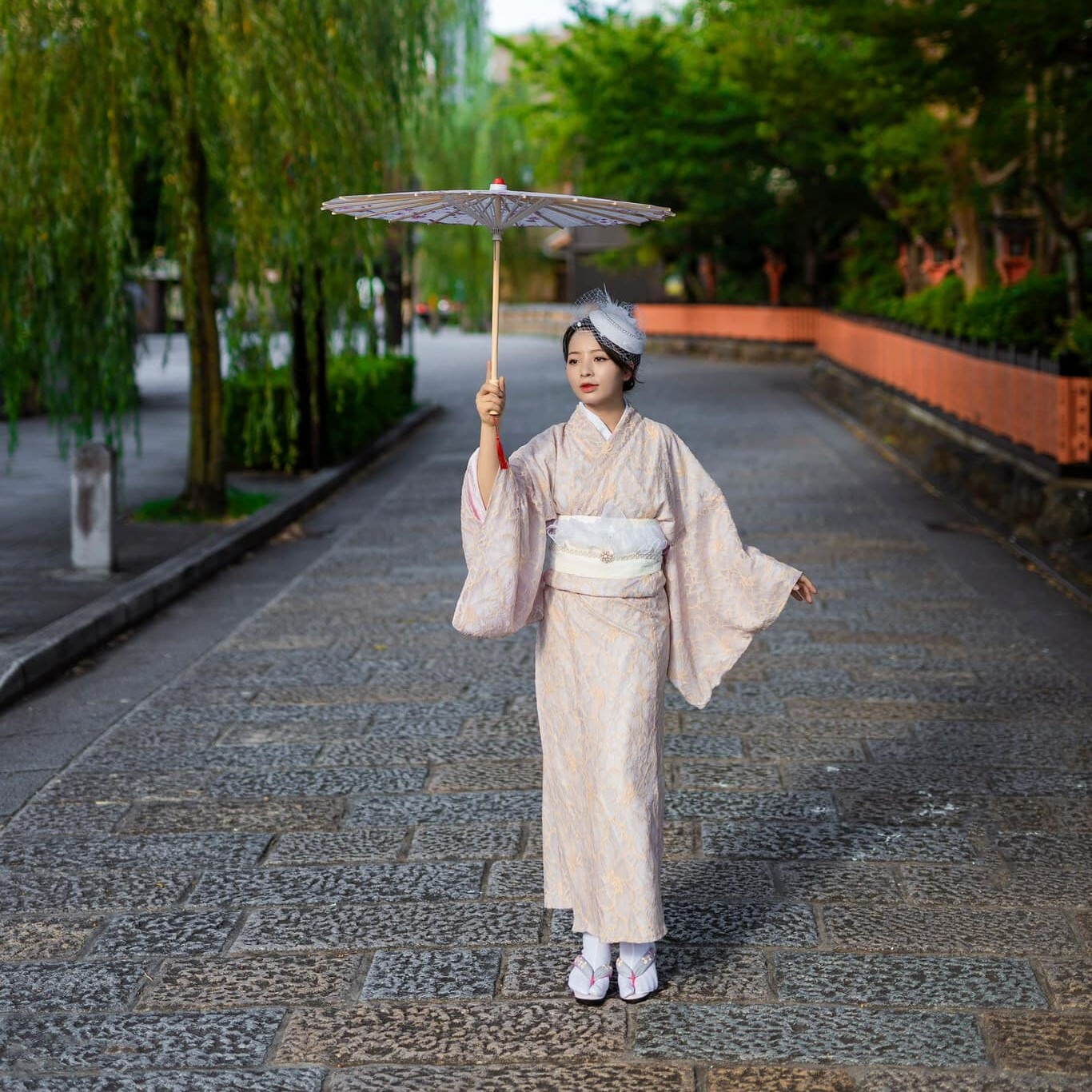 KYOTO GION SHOP KIMONO RENTAL / PHOTO SHOOT
