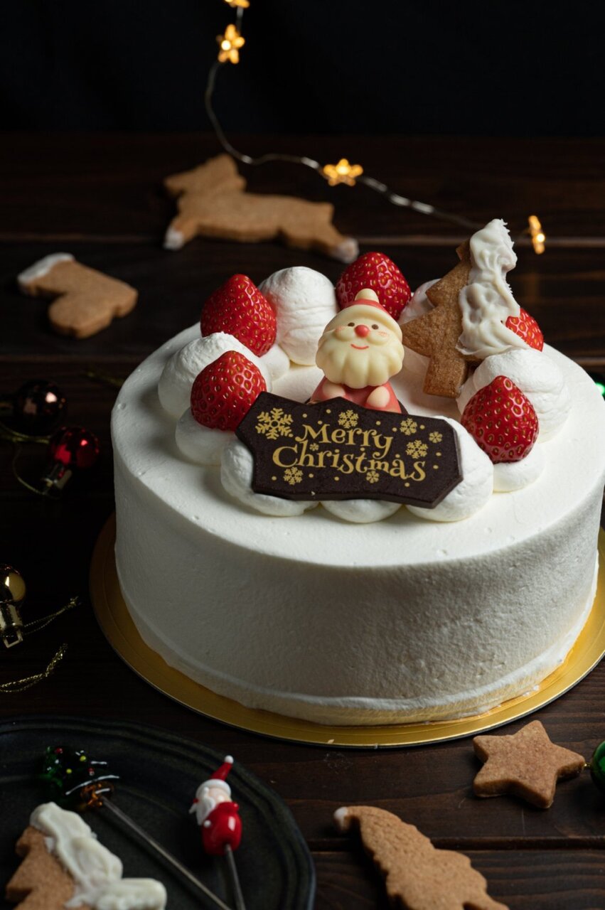 アニバーサリーケーキ生クリーム