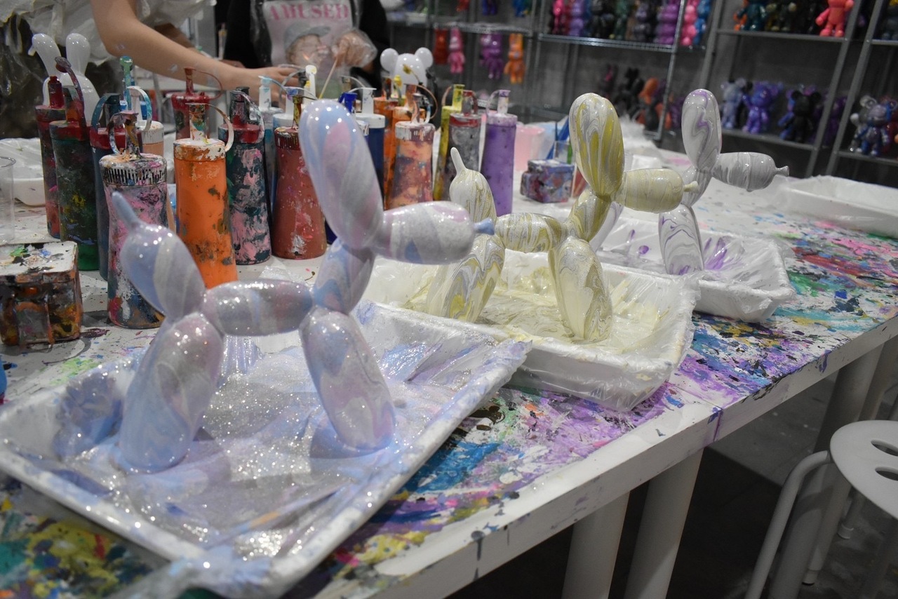 ラクガキ Art Project -Osaka-の予約カレンダー