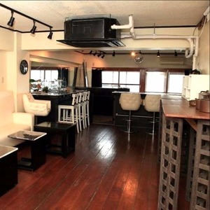 POLYGLOTS自由ヶ丘