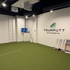 赤坂　rangex＋TOURPUTTトレーニングルーム