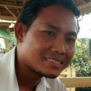 バリ島カーチャーター、バリ島車チャーター『長友ブディ』