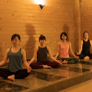 ホットヨガ・ピラティススタジオ　天照の美癒