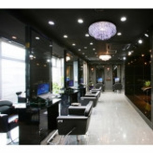 Luce Hair design[ルーチェヘアデザイン]