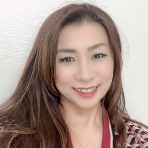 Éclat Âge Soin エクラアージュソワン　〜魅力ある年齢を目指す〜　