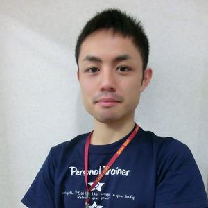 PHIピラティスインストラクター藁谷幸太