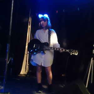 まつげエクステモデル