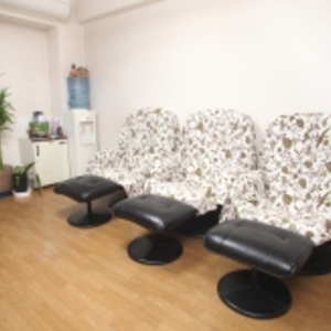 中国気功元気整体院 (チュウゴクキコウゲンキセイタイイン)