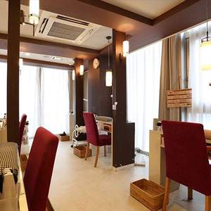  abbie（アビー）新宿東口店