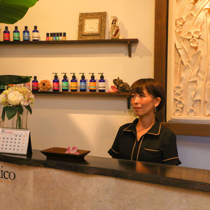 arom&relaxationsalon Momico