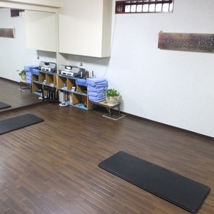 アーユルスペース樂(鍼灸手技療法)