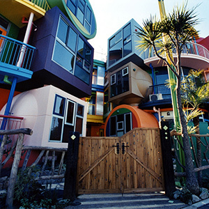 三鷹天命反転住宅 イン メモリー オブ ヘレン・ケラー