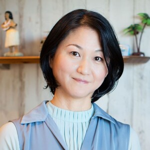 luminous Interior　奈良坂　りえ