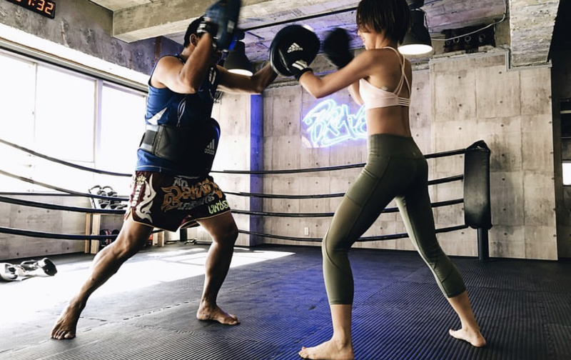 学生　月６回会員　女性