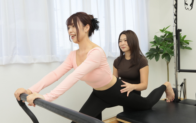 【ベーシック】整体×マシンピラティス 月2回レッスン