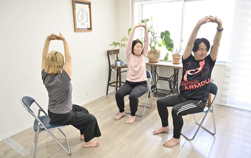 チェアヨガ月４回券