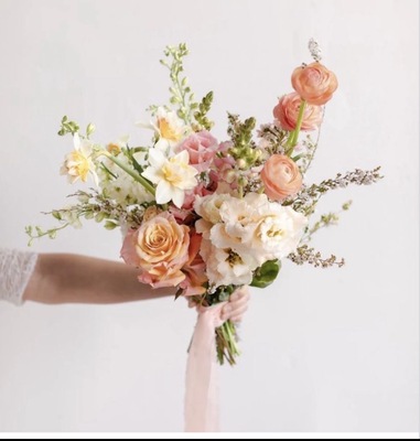 SPECIAL【１月限定　現役ウェディングフローリストから学ぶトレンドクラッチブーケCLASS】テーマ：ＰＡＳＴＥＬ