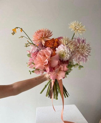 SPECIAL【１月限定　現役ウェディングフローリストから学ぶトレンドクラッチブーケCLASS】テーマ：ＰＡＳＴＥＬ