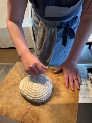 味噌ハニーカンパーニュ& モロッコ風味噌ランチ ～鶴巻温泉足湯とともに楽しむ発光時間