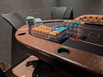 【早割30】Lounge / ポーカーテーブル付きロイヤルエリア