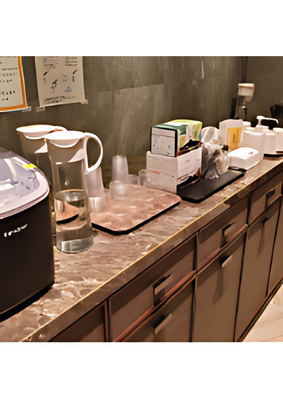 名古屋店 / 6名会議室