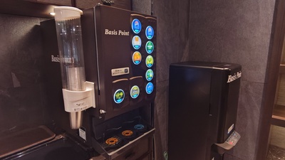 【6名会議室】名古屋市則武新町イオンモール/モニター/Wi-Fi/充電器/テレワークやWeb会議に最適