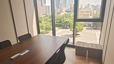 【6名会議室】名古屋市則武新町イオンモール/モニター/Wi-Fi/充電器/テレワークやWeb会議に最適