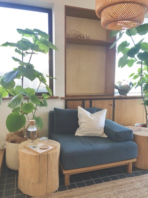 ヒカリサロン 予約受付