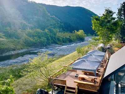 【栃木：レッドロックキャンプ場】絶景ロケーションで1日貸切テントサウナ