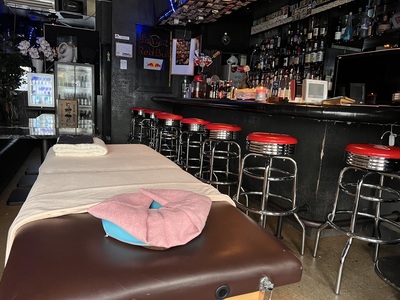 Jun’s relaxation massage service 