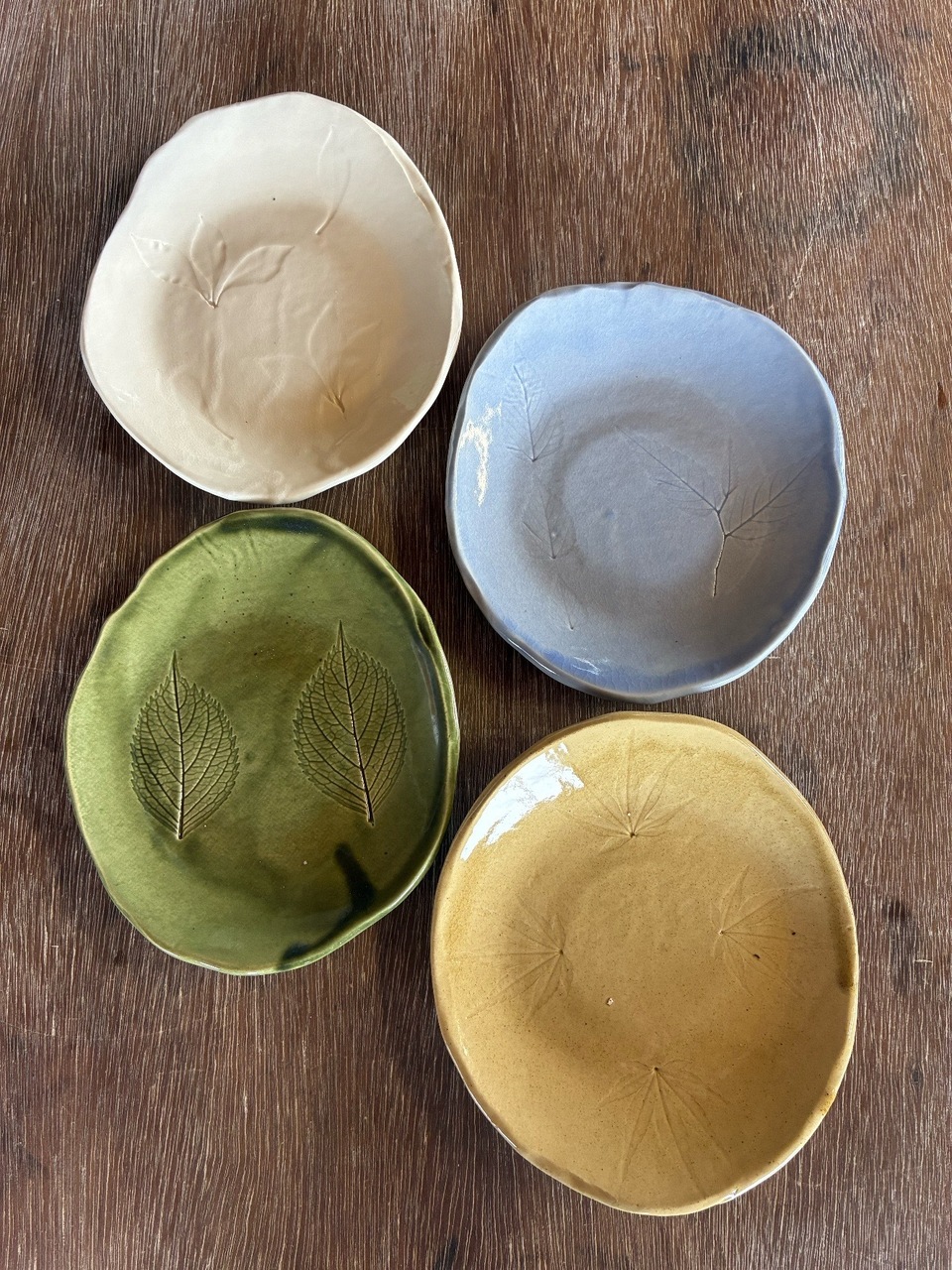 🍂 ノリタケの森 陶芸ワークショップ 🍂   ～ 葉っぱ模様のお皿をつくろう ～