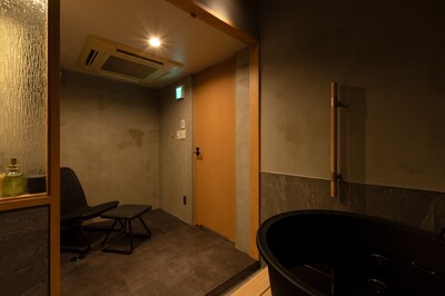 Regular Room　（Regular RoomはA室とB室の２部屋ご用意しております。）