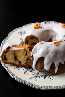 黒ごまあんドーナツ