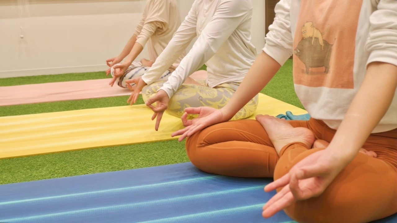 mitteでヨガ初め〜講師陣で繋ぐヨガ〜