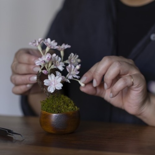 漆器の器と和紙のお花桜盆栽作り体験