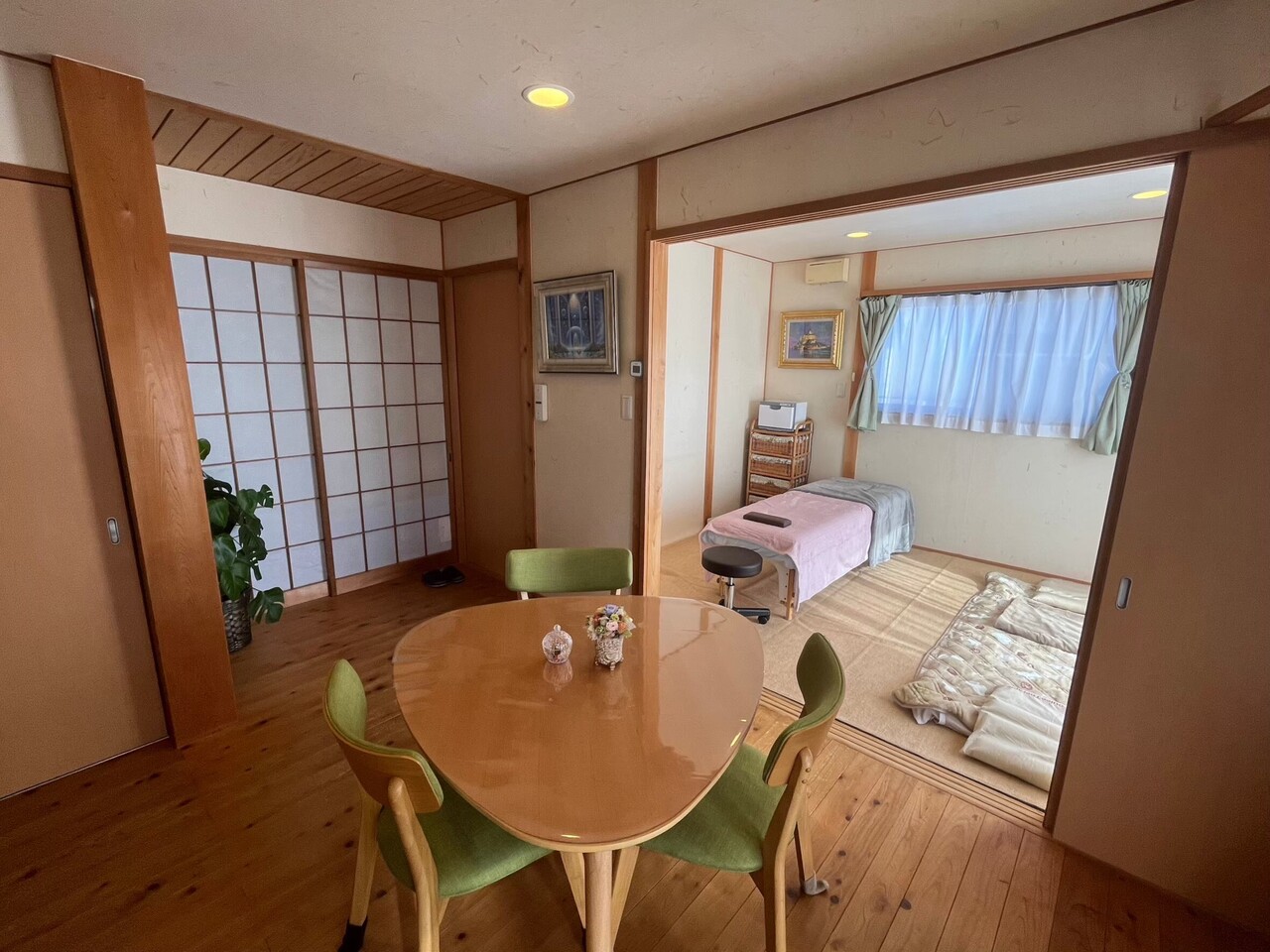 温温の予約受付ページ