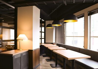 神保町店 / オープン席