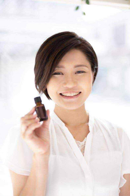 美しく健康に過ごすための植物療法  ～家庭で役立つアロマセラピー入門～