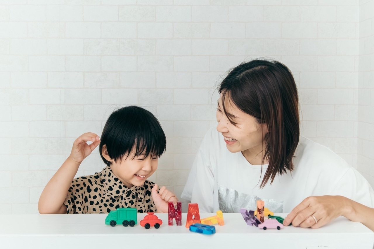 我が子の名前で作る♪知育くれよんのワークショップ♡