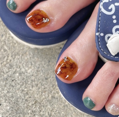 家族の爪ケア専門店　カルミア　予約はこちらから