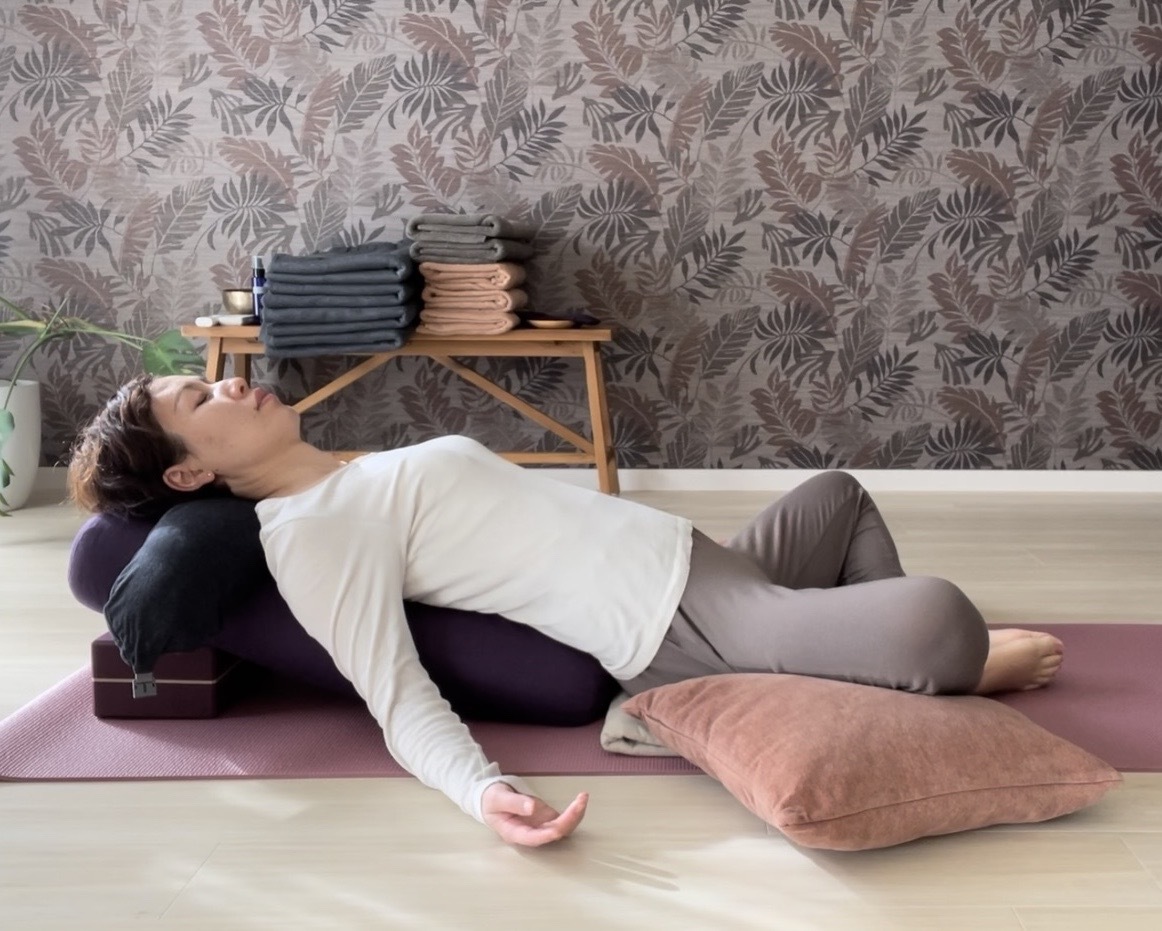 おうちリストラティブヨガ