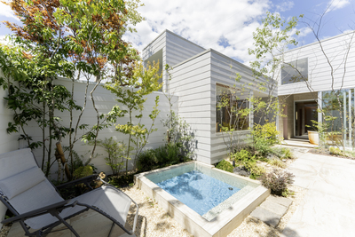 6.ペールフローラ　撫子(nadeshiko)　天然温泉＆サウナ付　2名　120分　14,800円