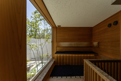 6.ペールフローラ　撫子(nadeshiko)　天然温泉＆サウナ付　2名　120分　14,800円