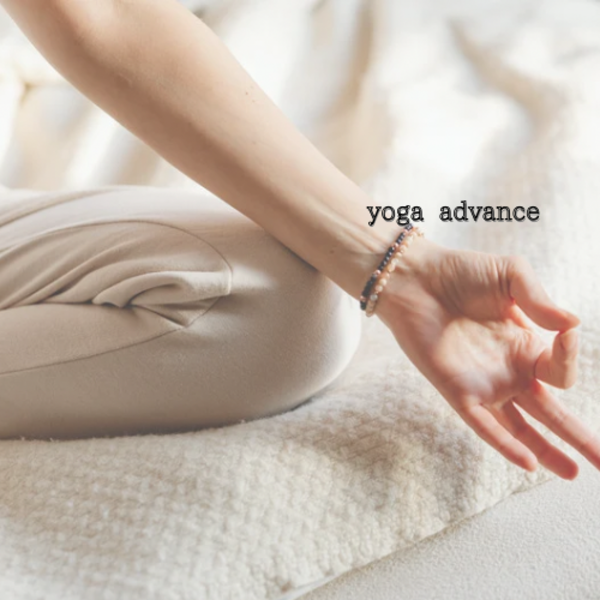 ヨガアドバンス☆☆