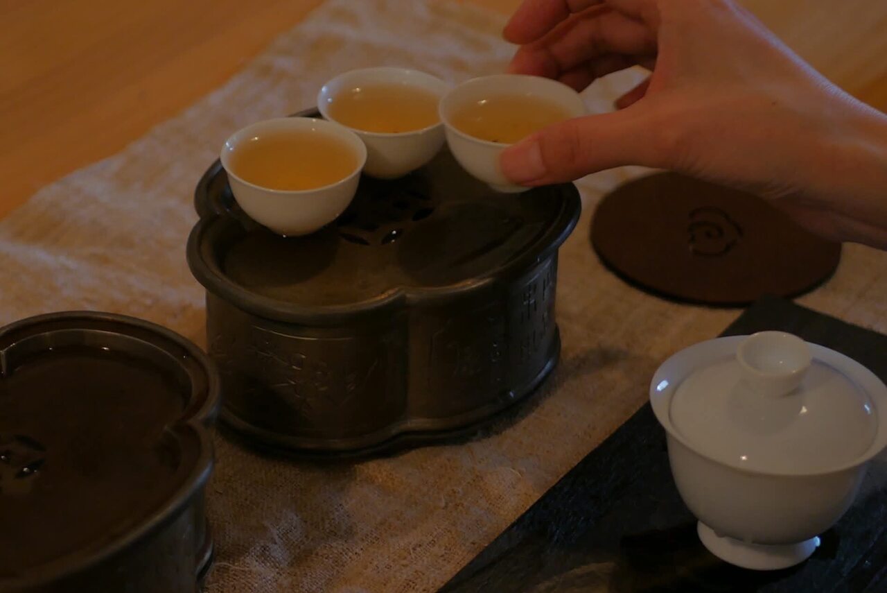 中国茶間借教室~広東烏龍~