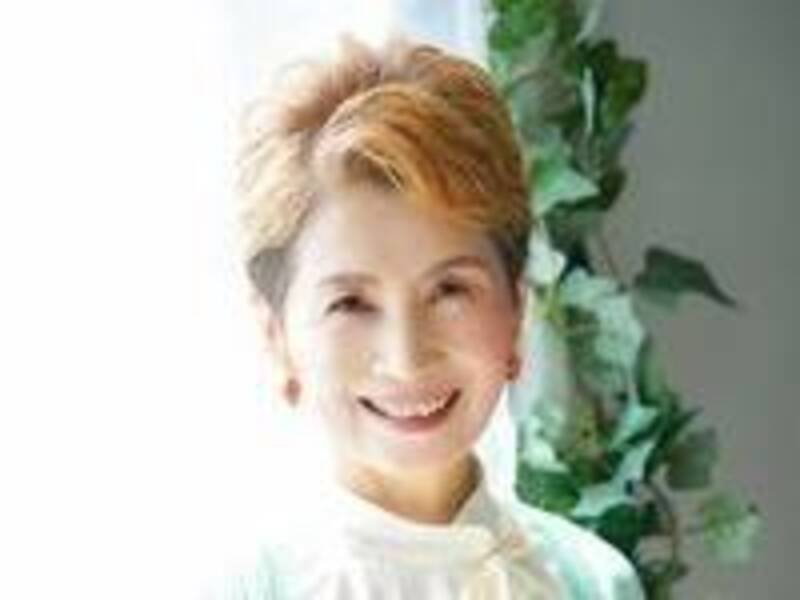 パーソナルカラー講座 ~新しい年、輝く自分色を見つけよう✨~※満席になりました