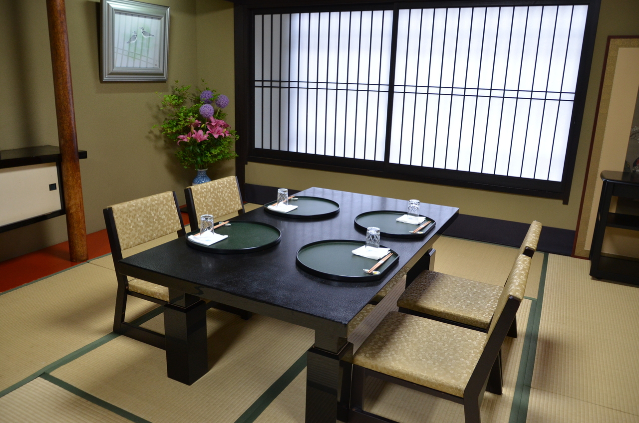 京料理　二傳　お席予約