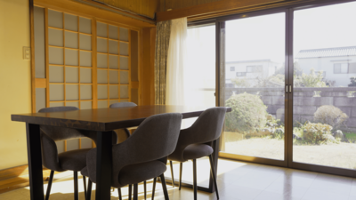 【ドロップイン】ダイニングルーム：共有スペース