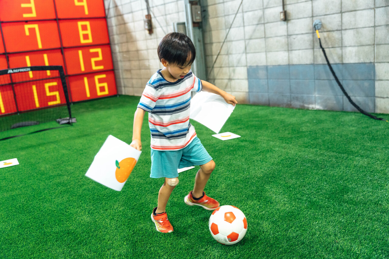 グループ英語レッスン　３歳〜５歳クラス 